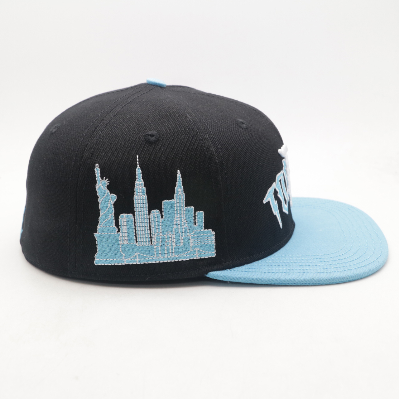 Factory Price Custom logo Embroidery Fitted Snapback Caps for Men Flat Brim Fashion Two Tone Baseball Cap