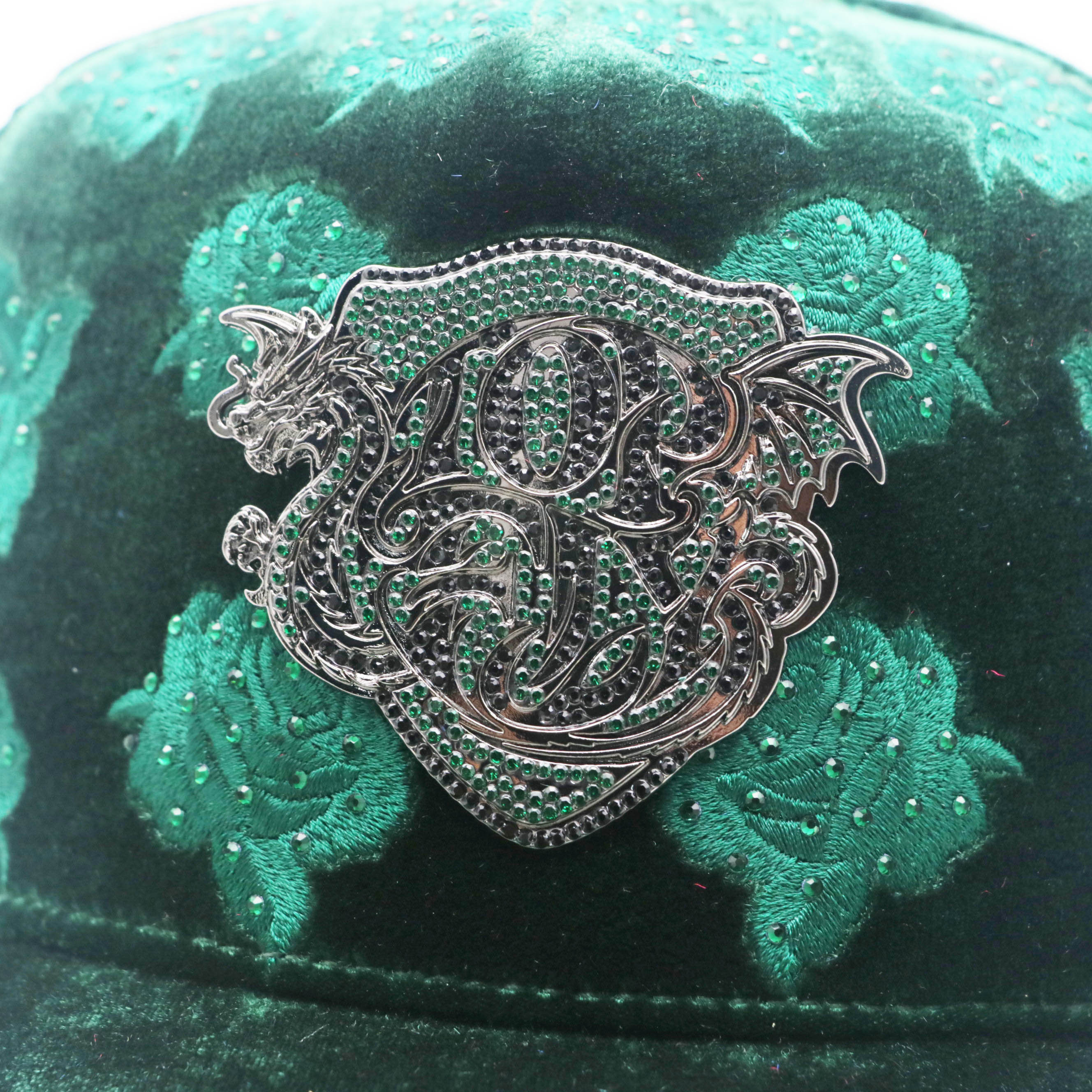 All Over Printed Velvet Trucker Cap Custom Metal Logo Velvet Baseball Hat