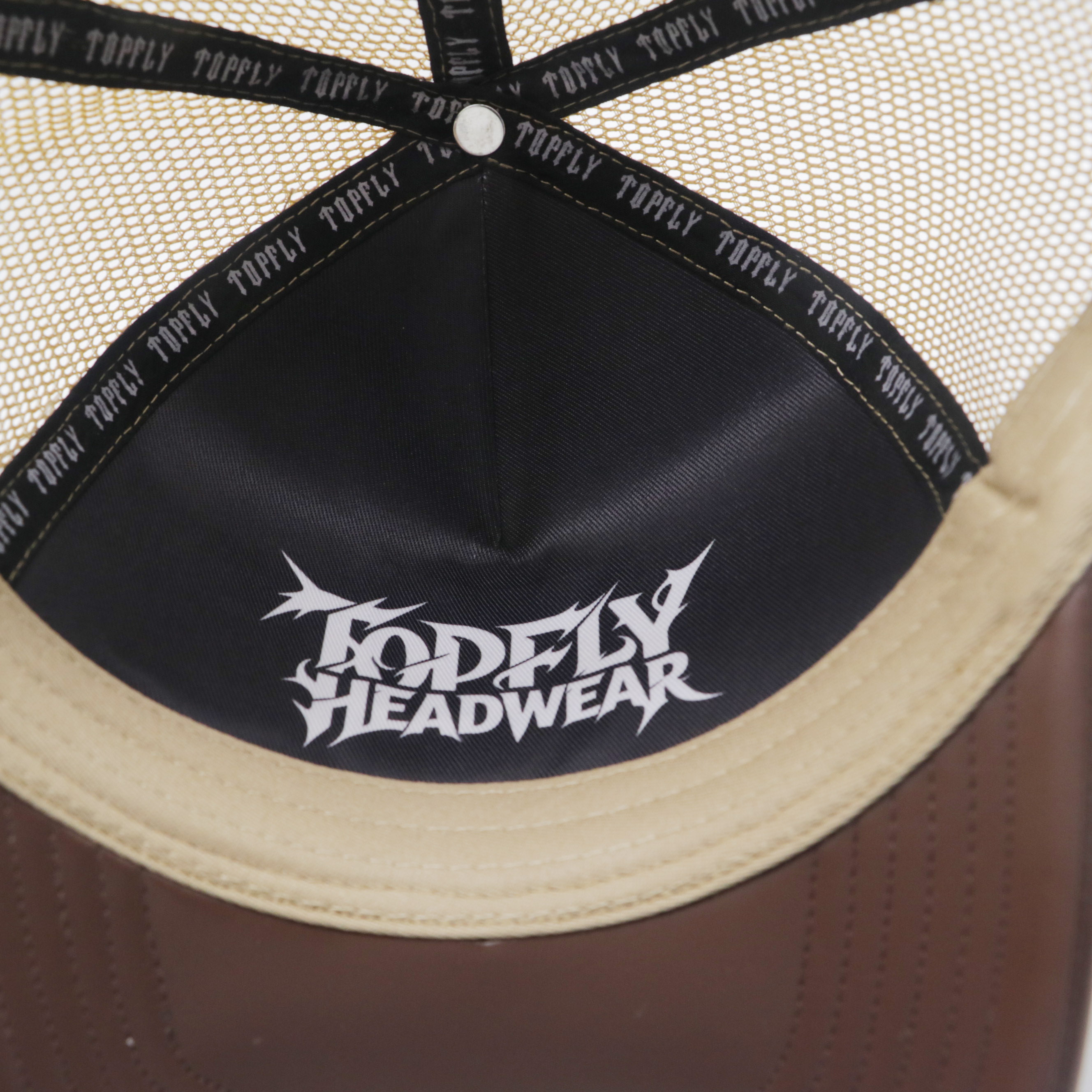 Topfly Custom Trucker Hat Leather Brim Deer Patch Embroidery Mesh Back Outdoor Hunting Baseball Cap for Men